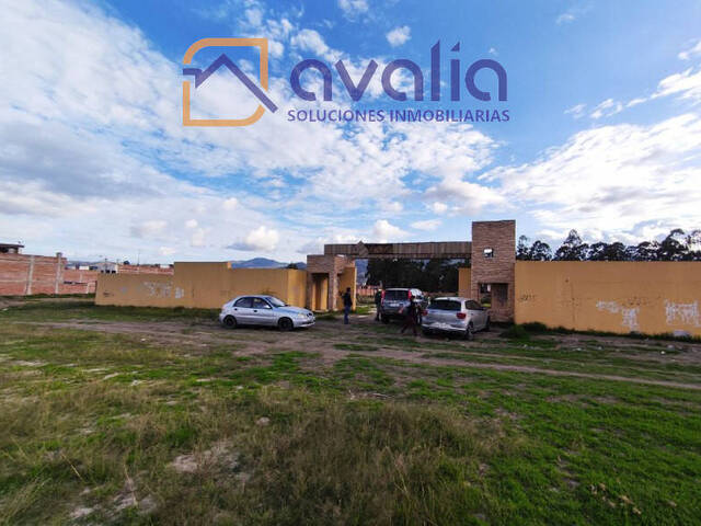 #AVLT111 - Terreno para Venta en Riobamba - H - 2