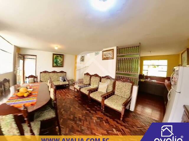 #AVLT283 - Casa para Venta en Riobamba - H - 3