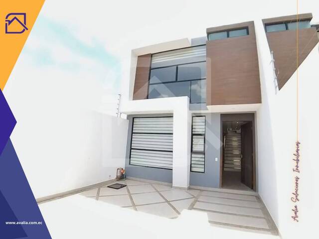 #AVLC300 - Casa para Venta en Riobamba - H