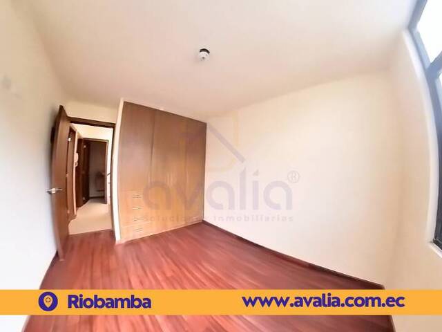 #AVLC386 - Casa para Venta en Riobamba - H